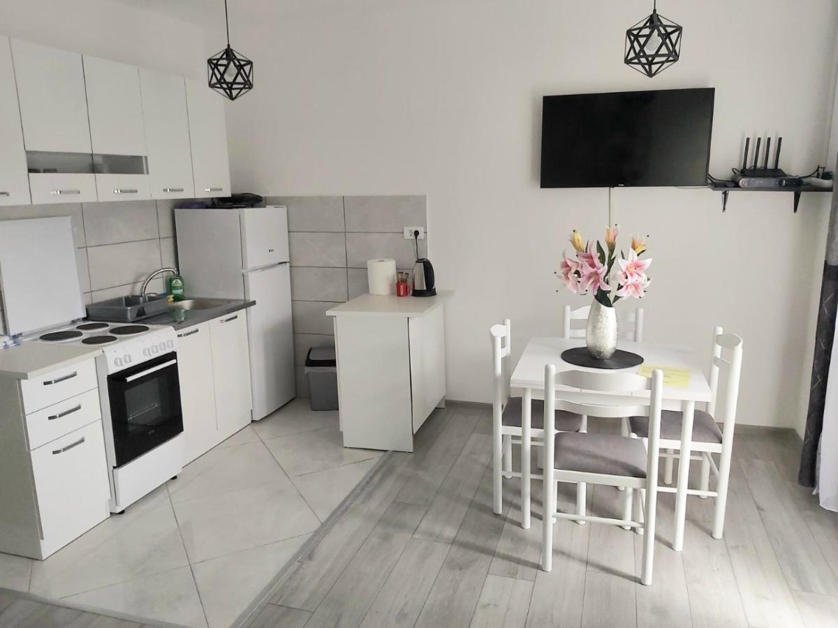 Apartment Marina 2 Котор Екстер'єр фото