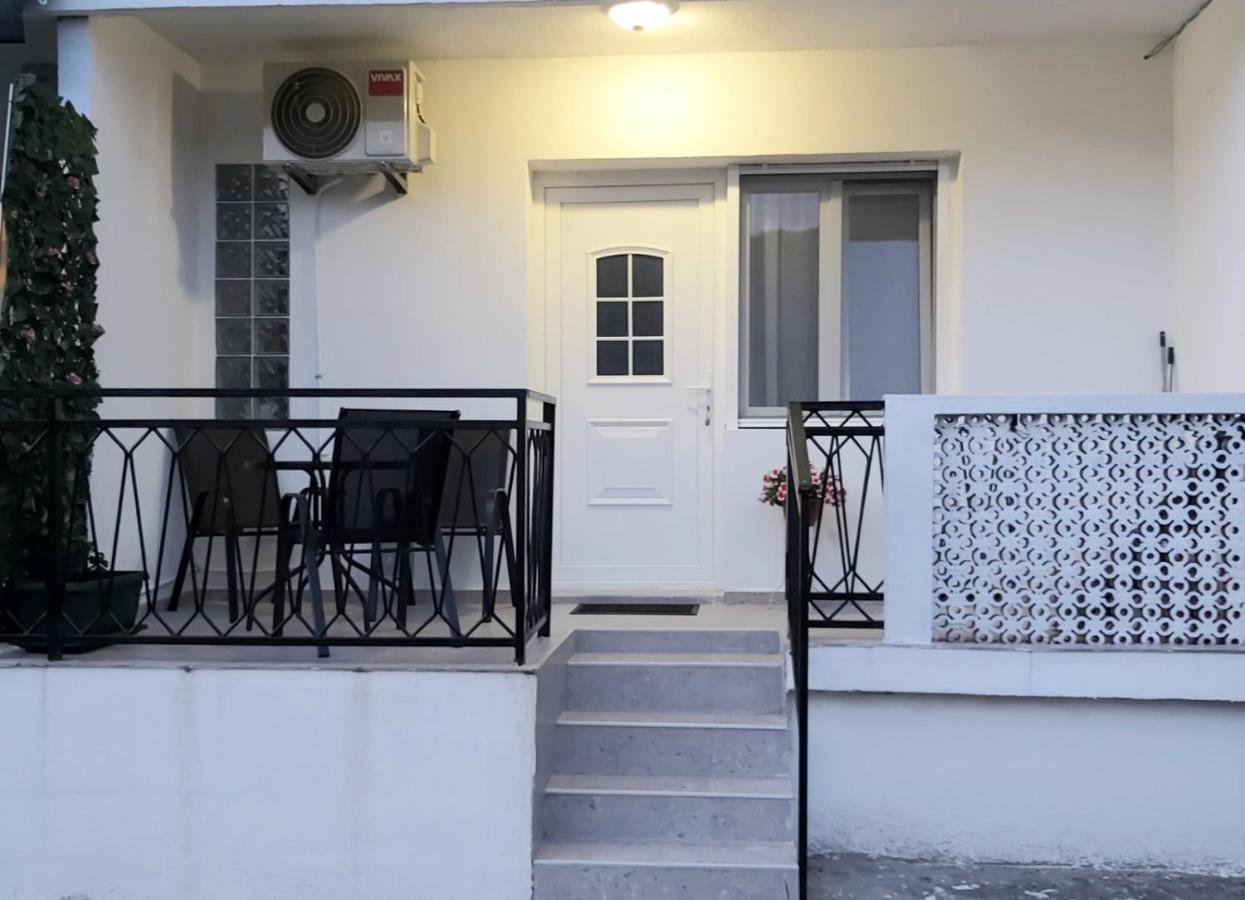 Apartment Marina 2 Котор Екстер'єр фото